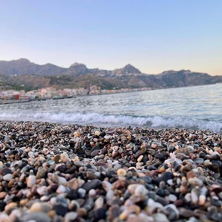 Casa Vacanza Giardini Naxos Taormina Miranaxos Exterior foto